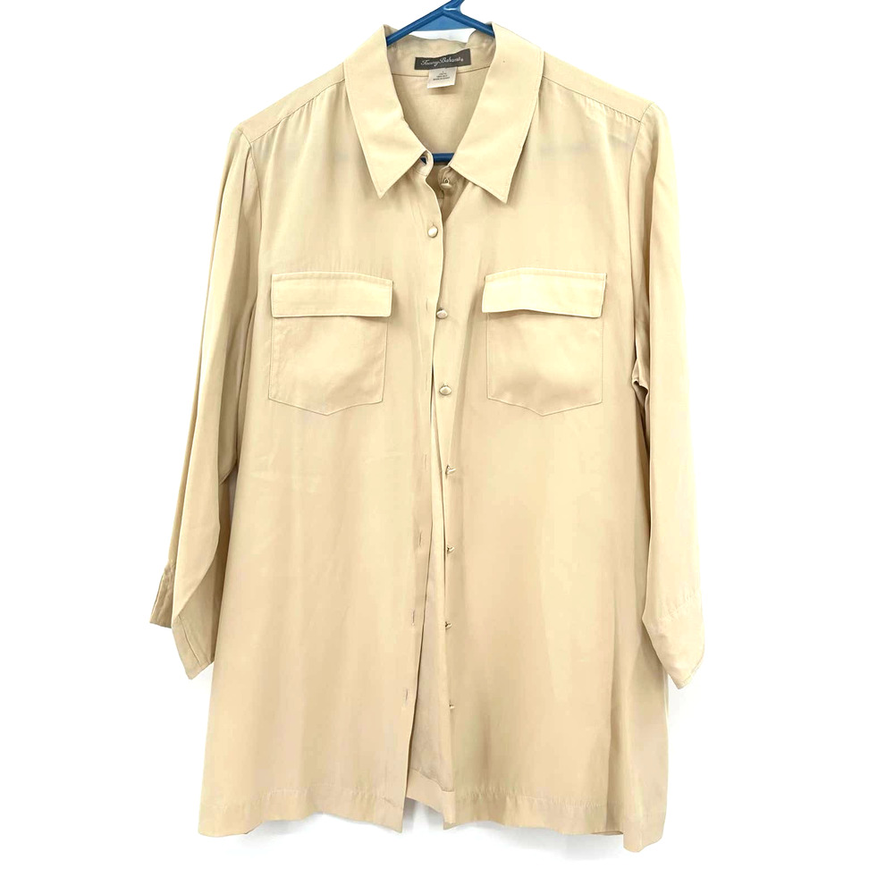 Tommy Bahama size Large 12/14 100% silk cream color button up blouse shirt top